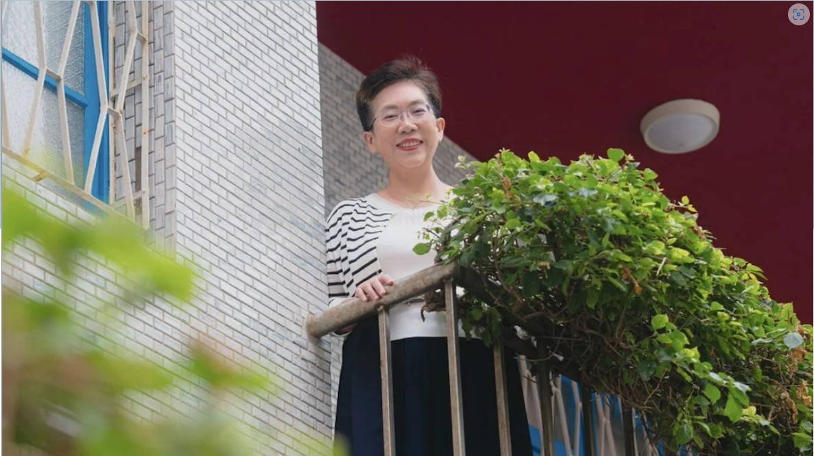 【2023亞洲最具影響力人士】創471人新北最大居家照護機構,汪秋蓉如何辦到?扭轉「居服員」職業貧窮刻板印象、員工擁碩士學歷!